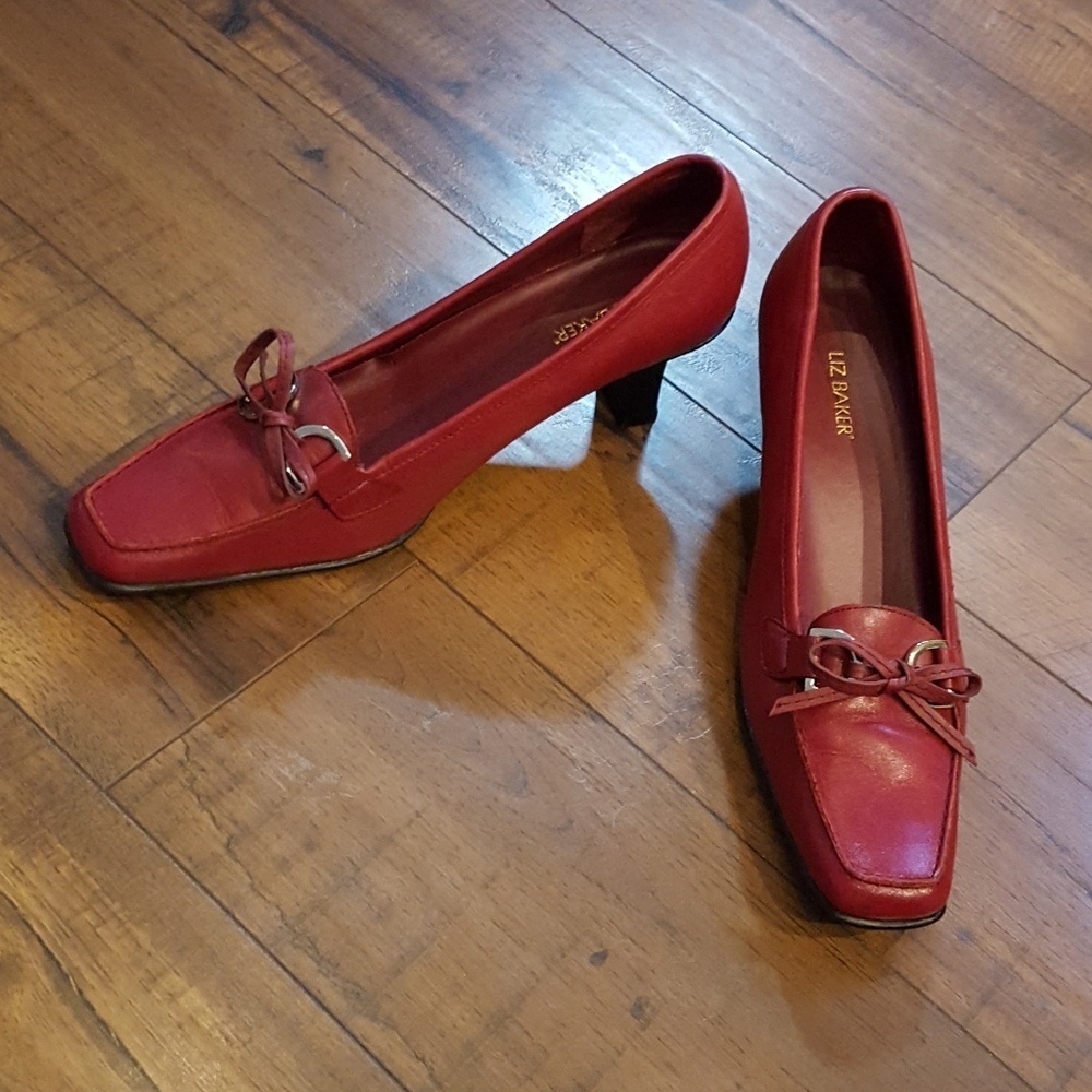 Liz Baker - Deep Red Leather Heels‎